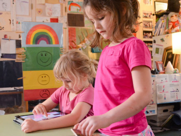 Pre-K Photo with Girls in Texas Learning